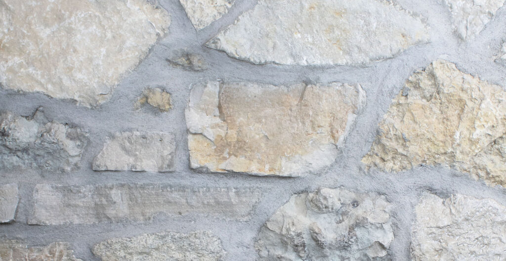 Kohler Heritage Blend full stone veneer thin stone siding modern masonry interior design exterior field ledge stone home